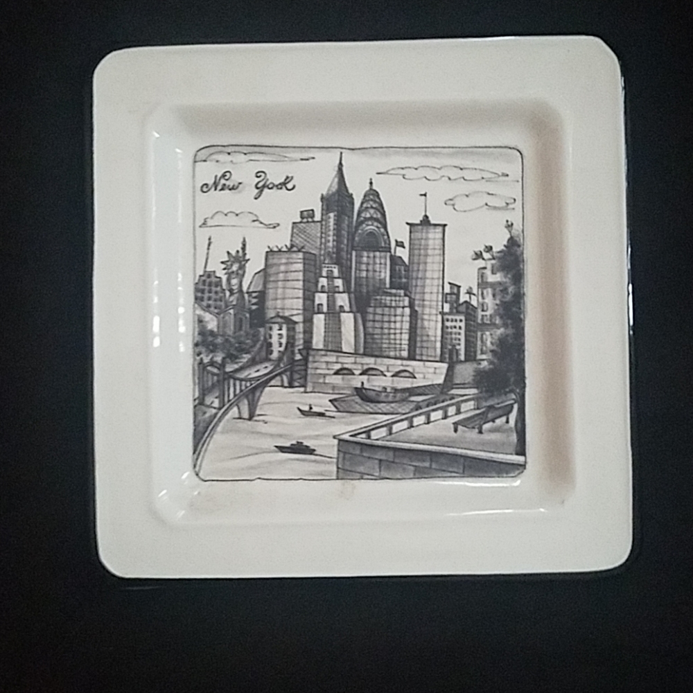 Beautiful  decorative  plate Brunelli